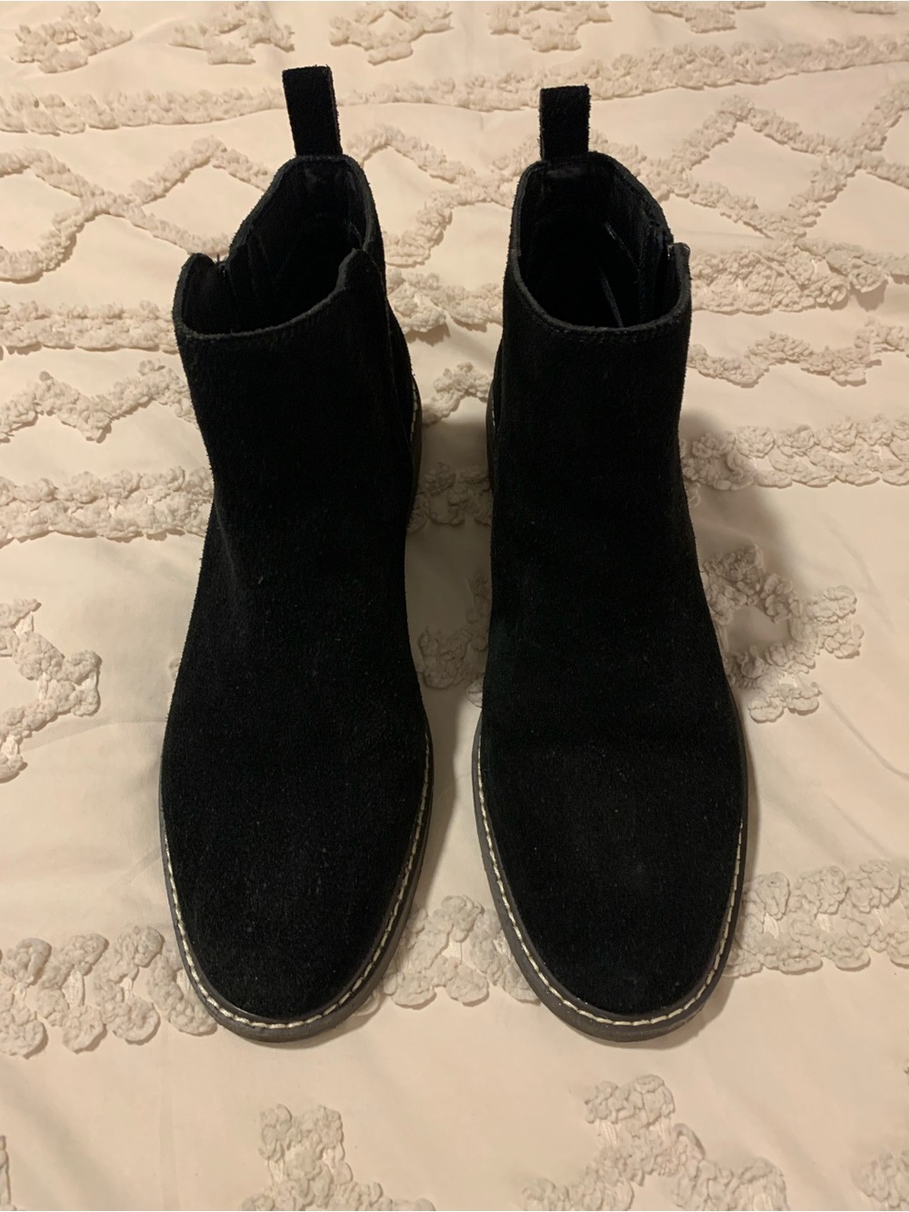 Crown Vintage Black Suede Chelsea Ankle Boots size 11